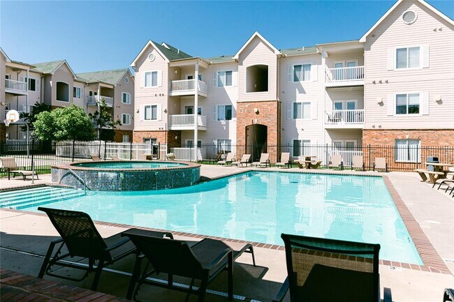 Building Photo - 2200 Classen Blvd