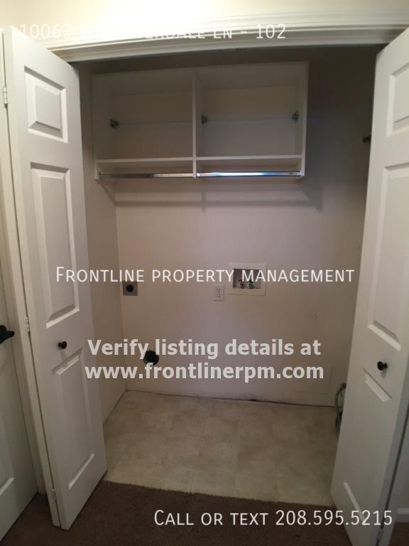 Building Photo - 10063 W Garverdale Ln