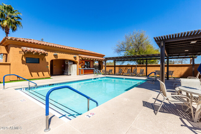 Building Photo - 15786 W Amelia Dr