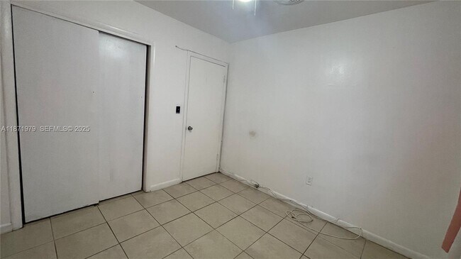 Building Photo - 301 N 67th Ave