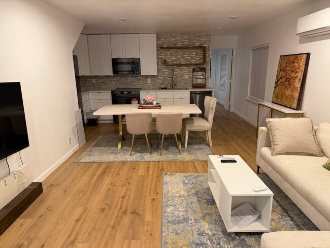 Building Photo - Spring Lawson