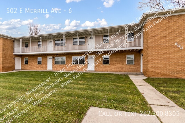 Building Photo - 502 E Merrill Ave