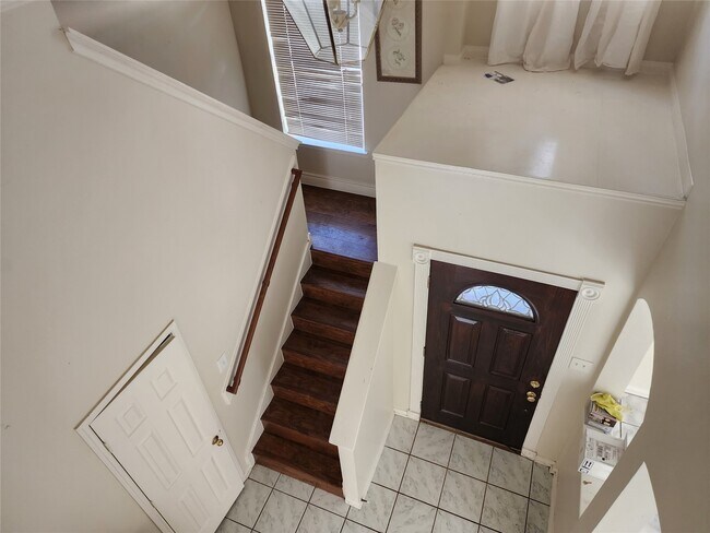 Building Photo - 14219 Berrington Dr