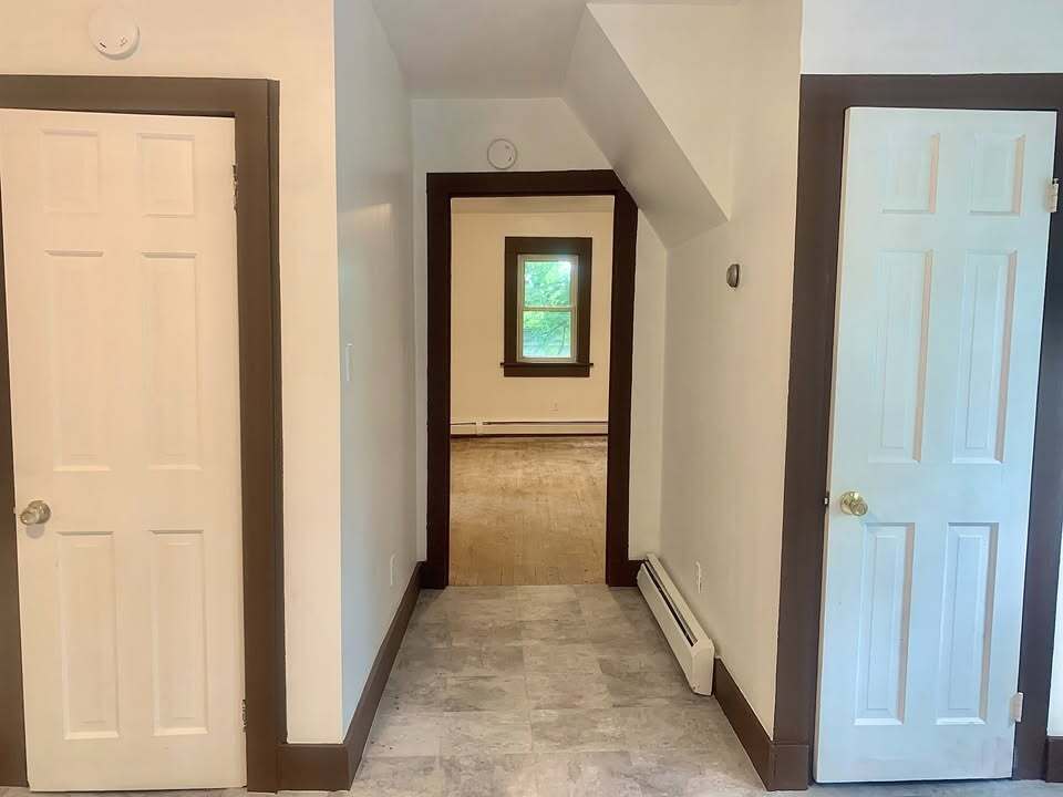 Off kitchen towards bed rooms - 15 School St