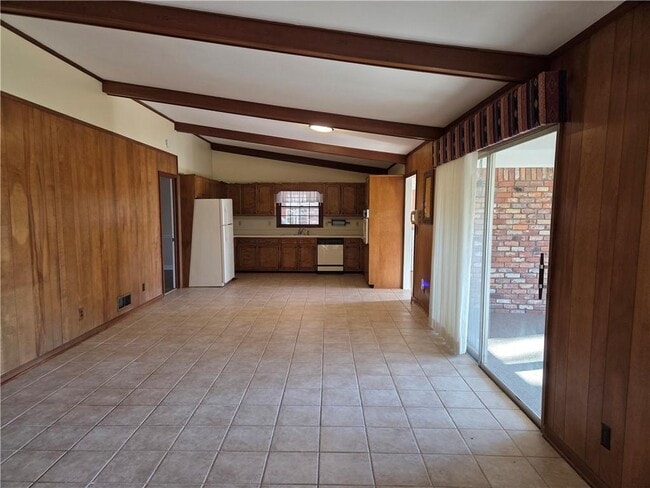 Building Photo - 1193 Angelia Dr SW