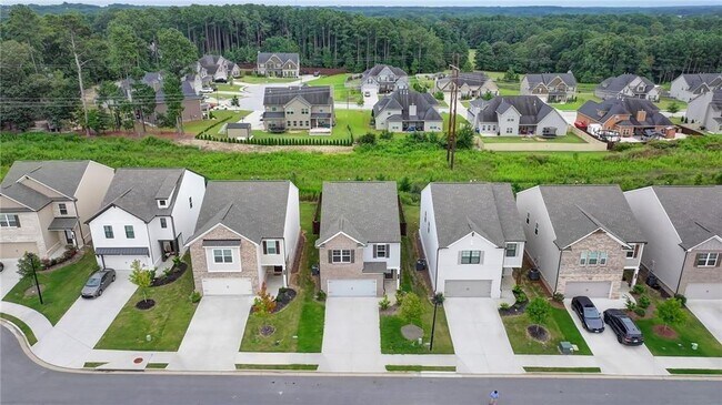 Building Photo - 3230 Westgate Park Dr