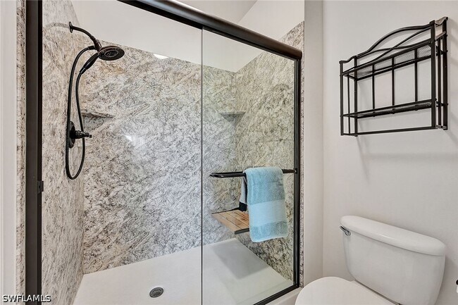 Building Photo - 5932 Sand Wedge Ln
