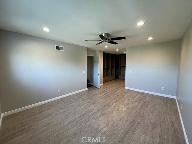 Building Photo - 10436 Amestoy Ave