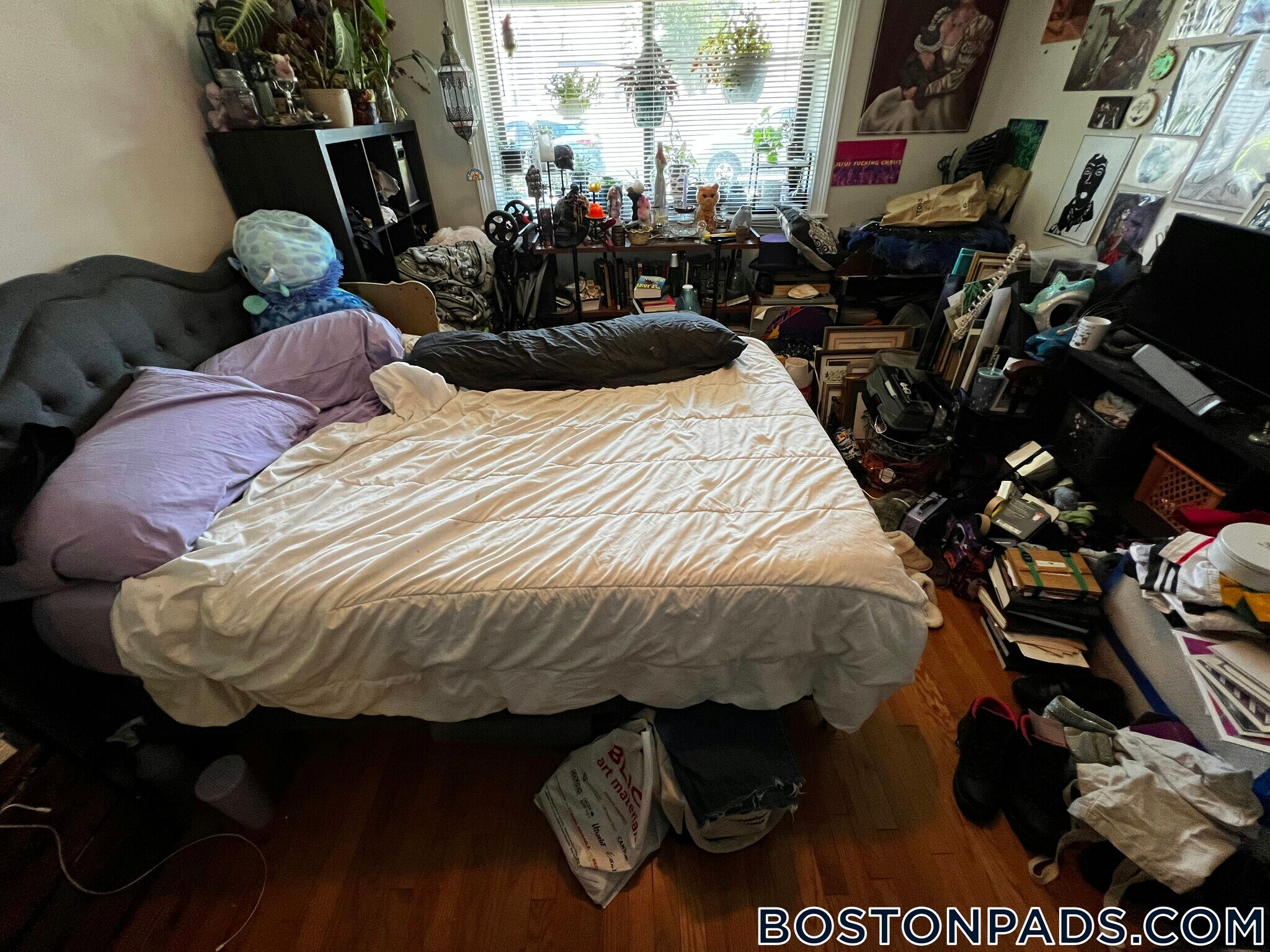 Building Photo - 134 Summer St