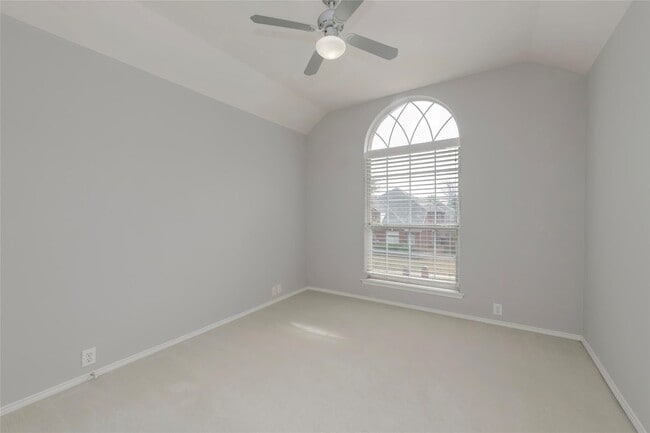 Building Photo - 2313 Hunters Run Dr