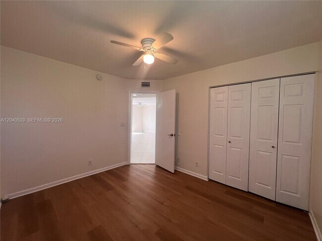 Building Photo - 5661 Riverside Dr