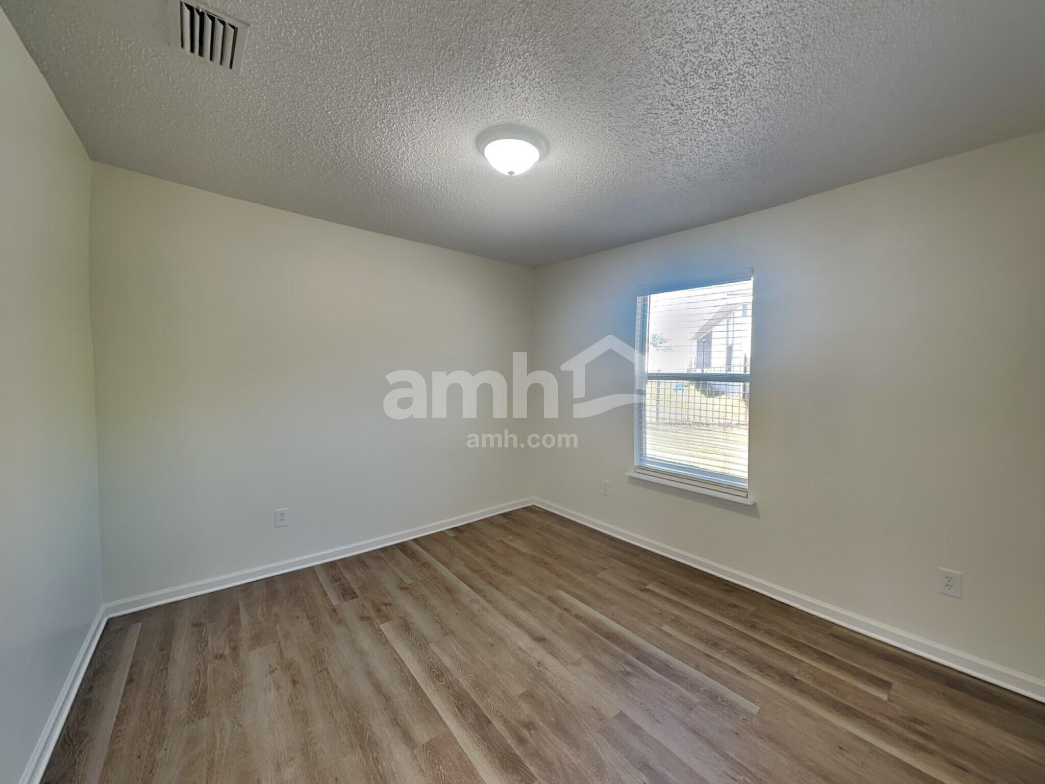 Building Photo - 2739 Ravine Hill Dr