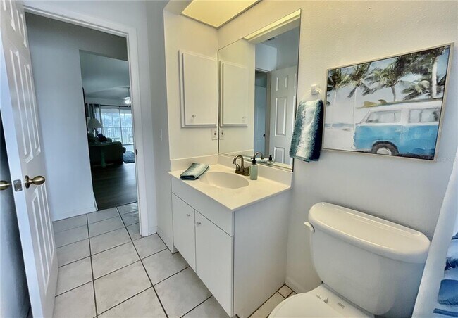 Building Photo - 5800 Sabal Trace Dr