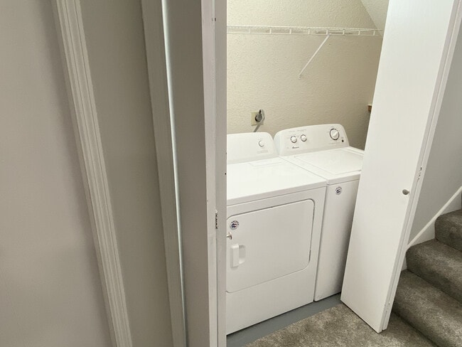 Building Photo - 8553 Baltimore St NE