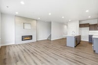 Building Photo - 4609 Rd 114