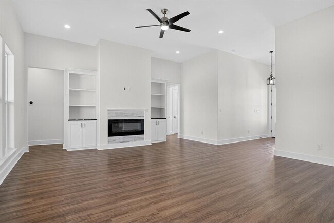 Building Photo - 1035 Brandywine Ct