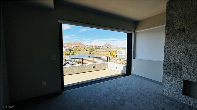 Building Photo - 26 Promenade Isle Ln