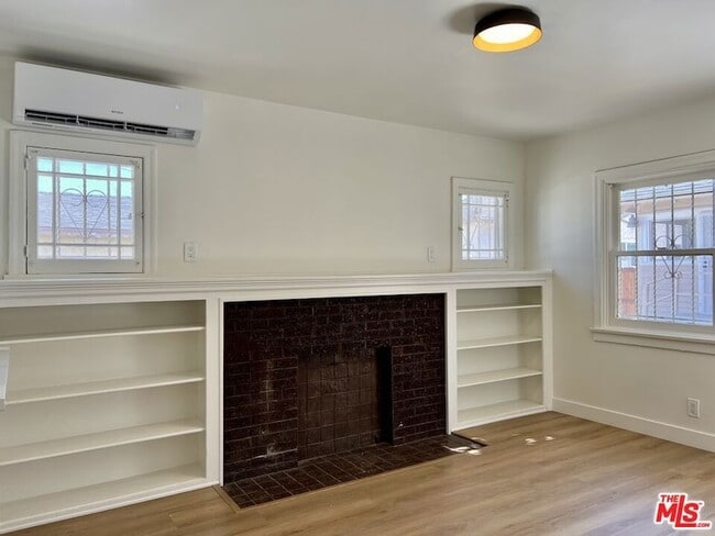 Building Photo - 3009 Dalton Ave