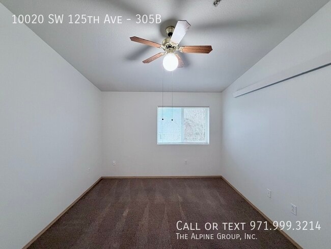 Building Photo - 10020 SW 125th Ave