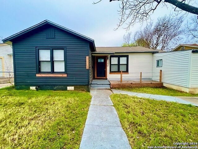Building Photo - 1110 Clower-