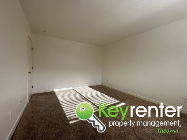 Building Photo - Puyallup Multi-level Fabulous 4Bed/2.5Bath...