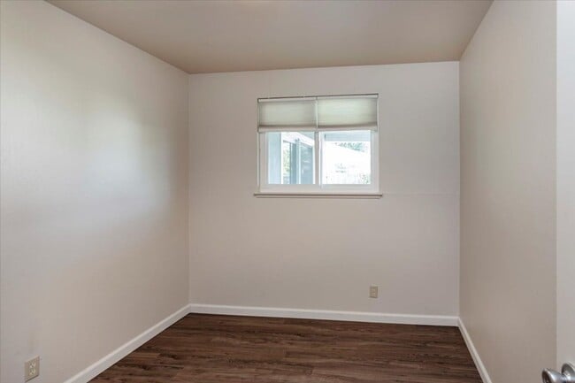 Building Photo - Great Sunnyvale Home