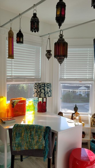 Turret Room - 342 Crescent St