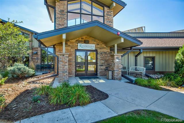 Building Photo - 14000 E Linvale Pl