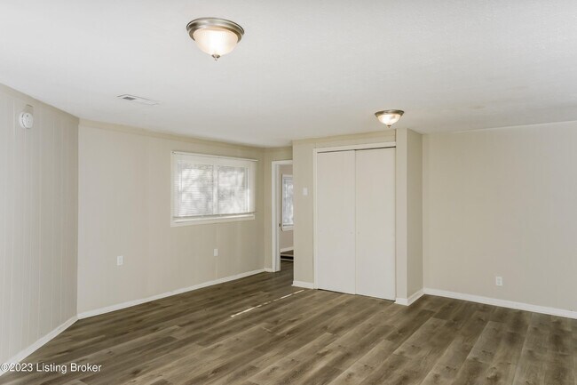 Building Photo - 14020 Darwin Blvd