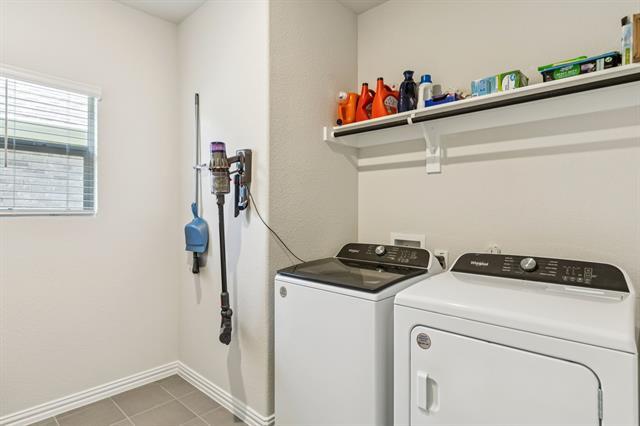 Building Photo - 1008 Edgehurst Dr