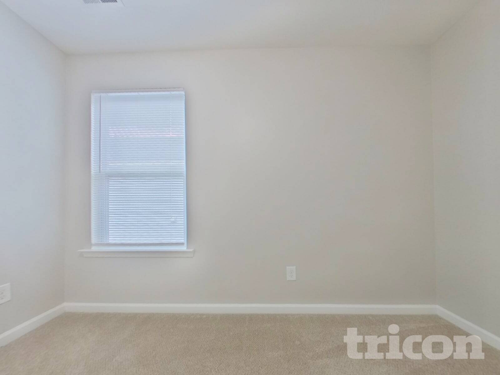 Building Photo - 323 Springwalk Ln