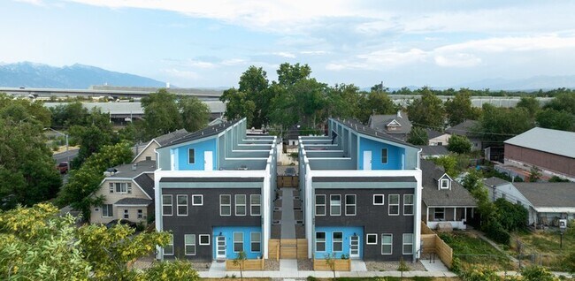 Building Photo - 909 Euclid Ave