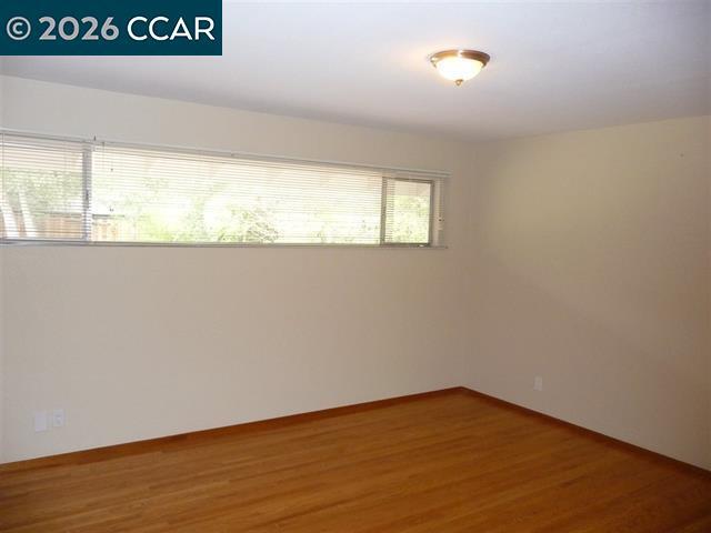 Building Photo - 324 Glendora Cir