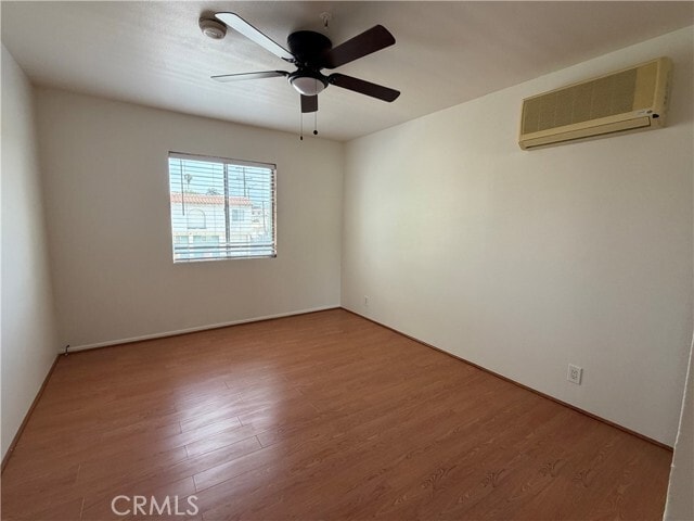 Building Photo - 2712 W Hellman Ave