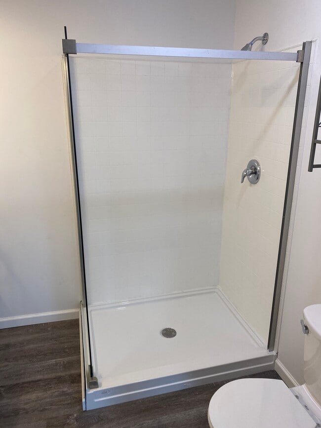 Building Photo - 439 N Salina St