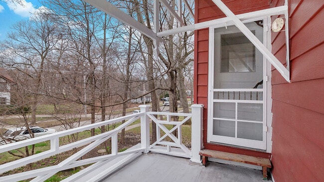 Building Photo - 346 E Prospect Ave