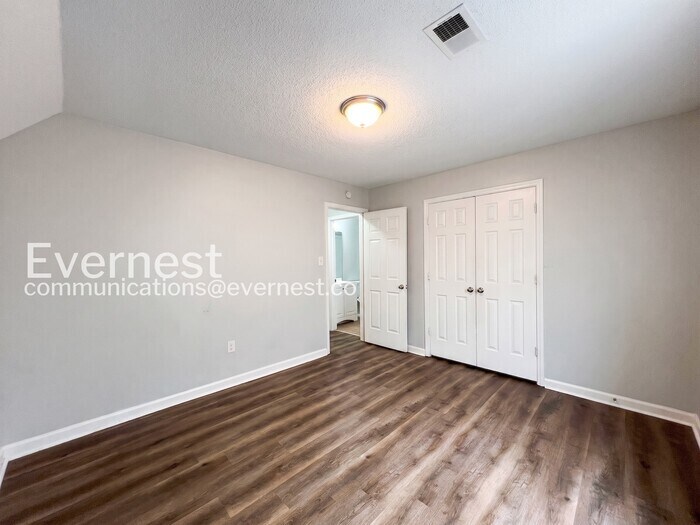 Building Photo - 9931 Adina Cove