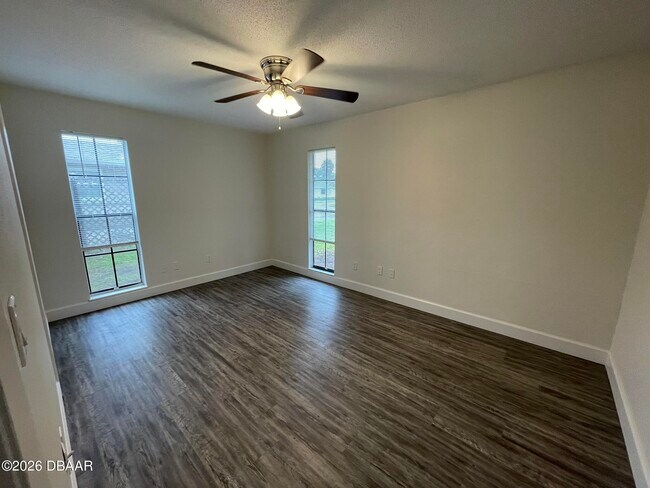 Building Photo - 90 Hickory Hills Cir