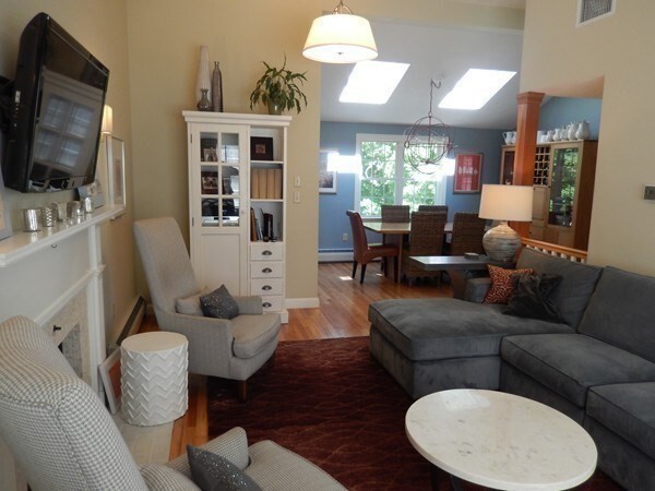 Building Photo - 80 Adams St