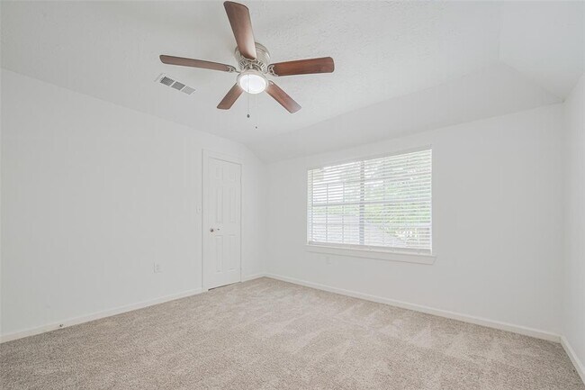 Building Photo - 5303 Lookout Mountain Dr