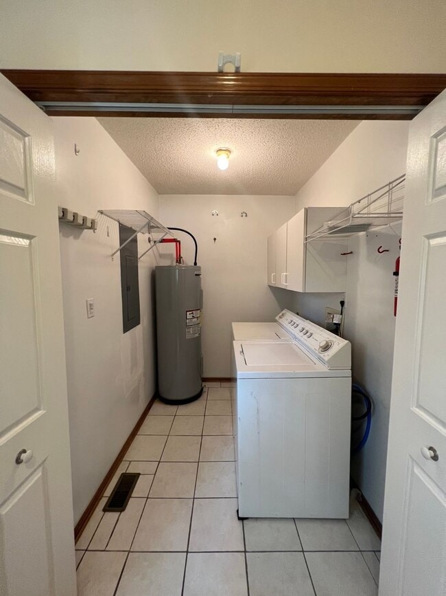 Building Photo - 7413 Cross Point Ln