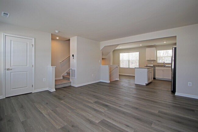 Building Photo - 2878 Orchard Ln