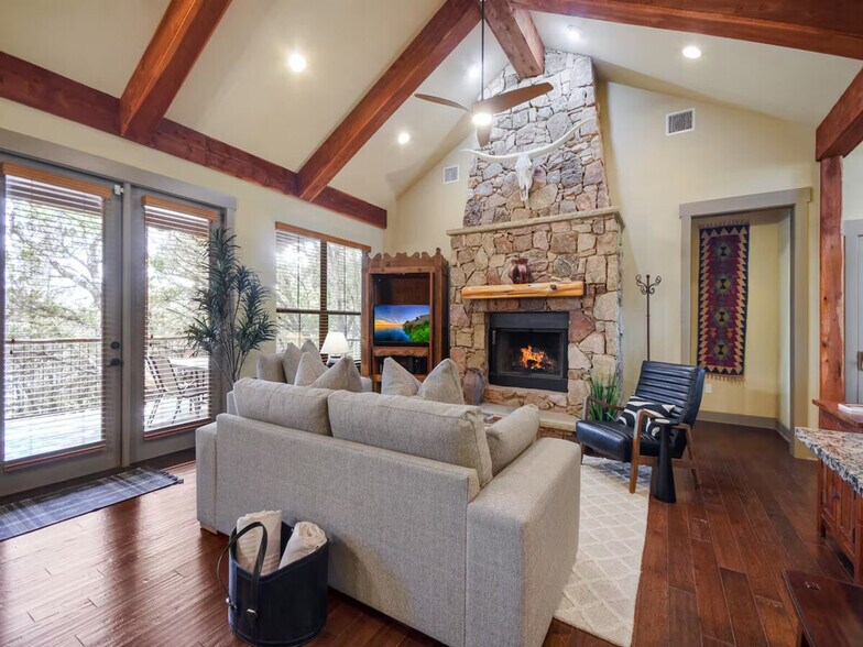 Building Photo - 18729 Natures Way