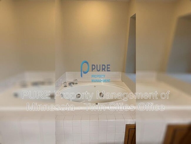 Building Photo - 30110 107th Ave N