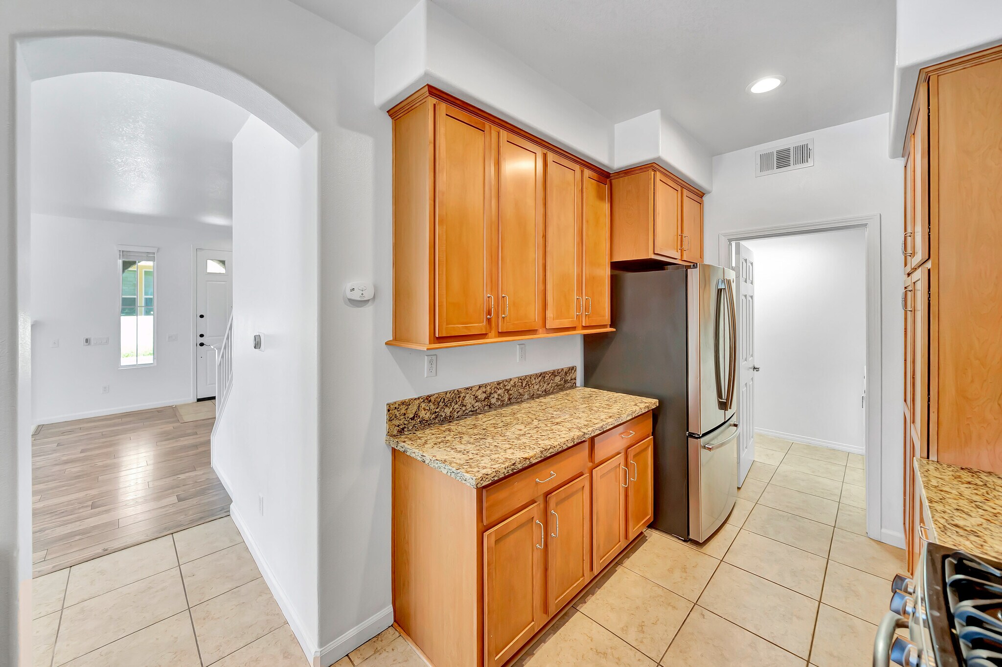 Building Photo - 23904 Calle del Sol Dr