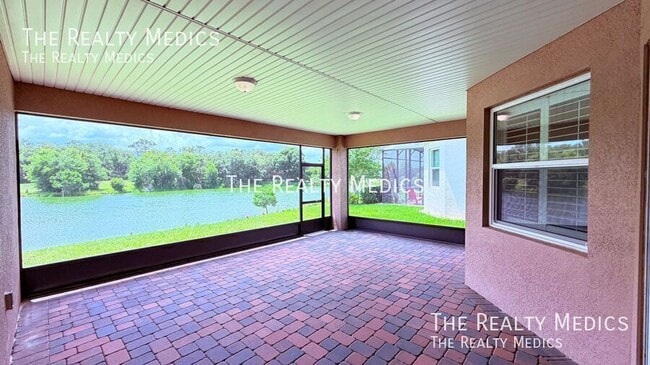 Building Photo - 1102 Victoria Hills Dr S