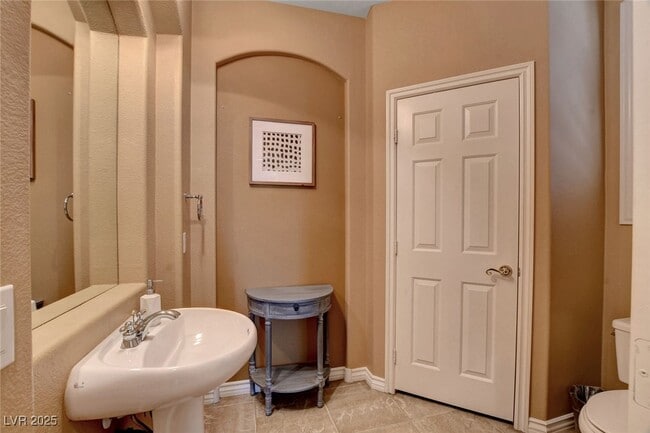 Building Photo - 2473 Devotion Ridge Dr