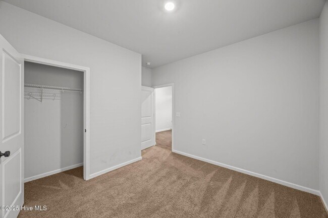 Building Photo - 204 Gabrielle St