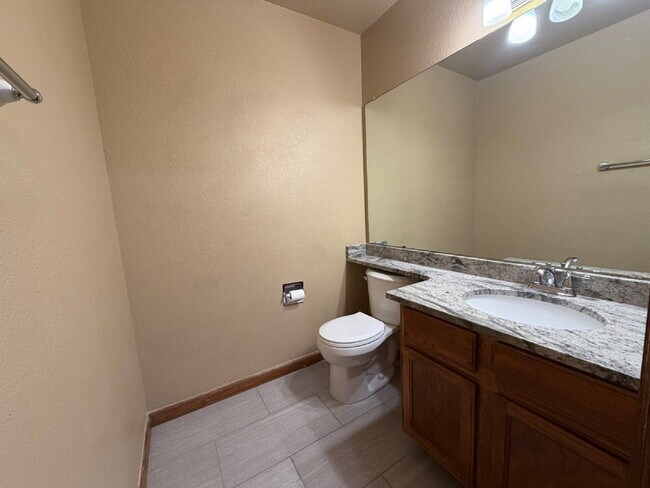 Building Photo - ~Available Now~  Beautiful Four Bedroom Home with Fireplace, Private Yard & Luxurious Primary Suite!