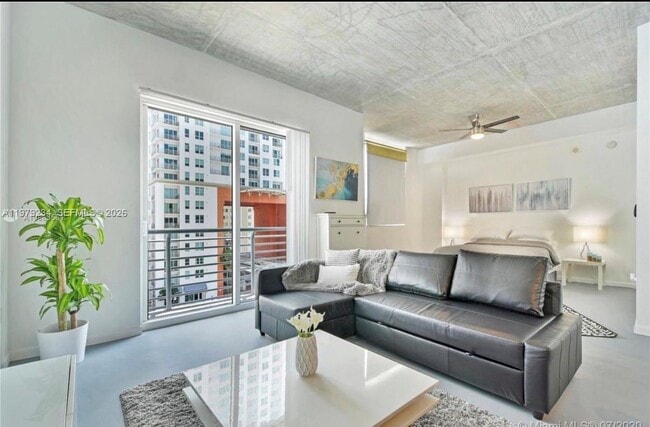 Building Photo - 234 NE 3rd St